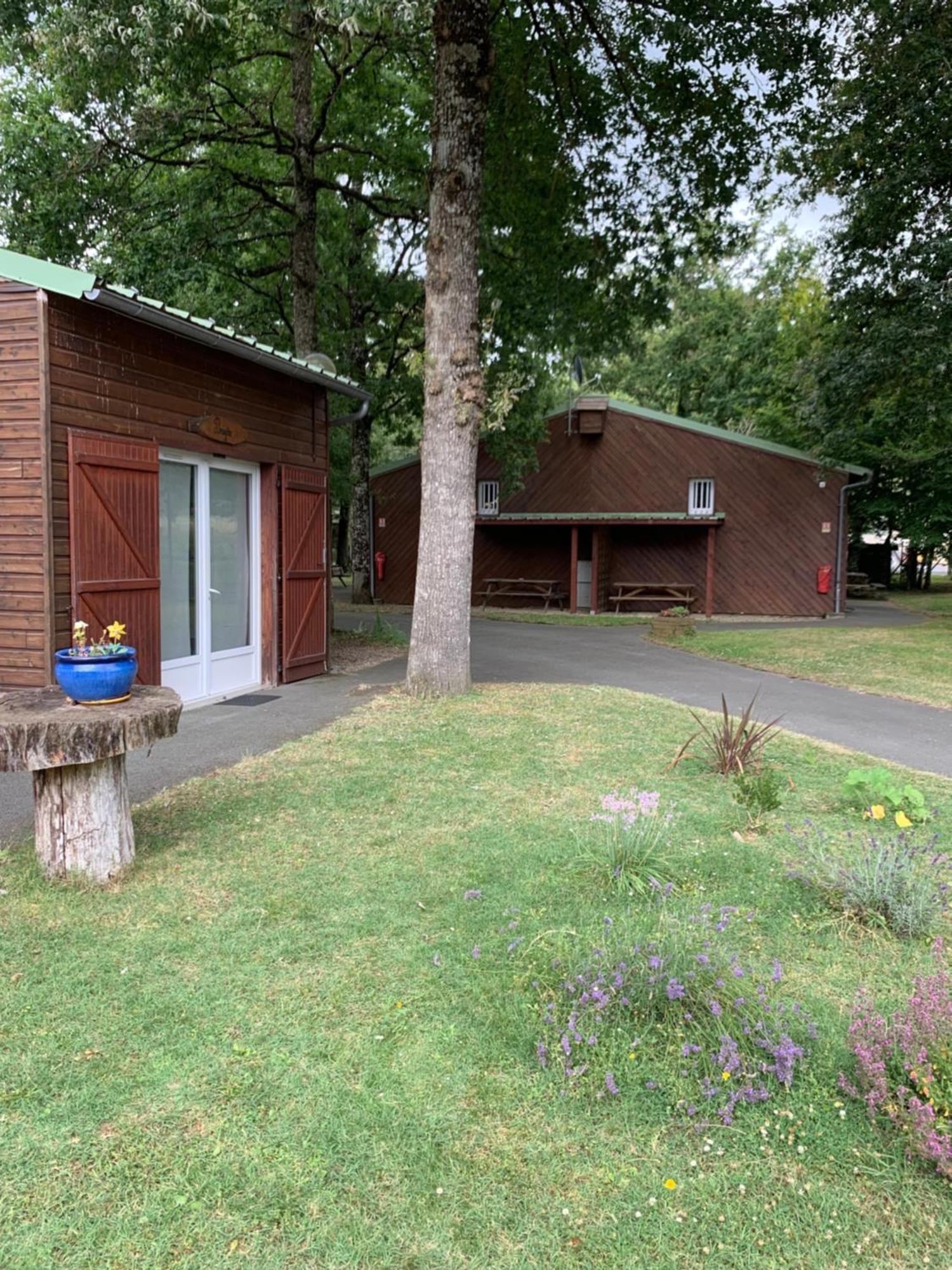 Chalets Mouliere Evasion Montamise Exterior photo